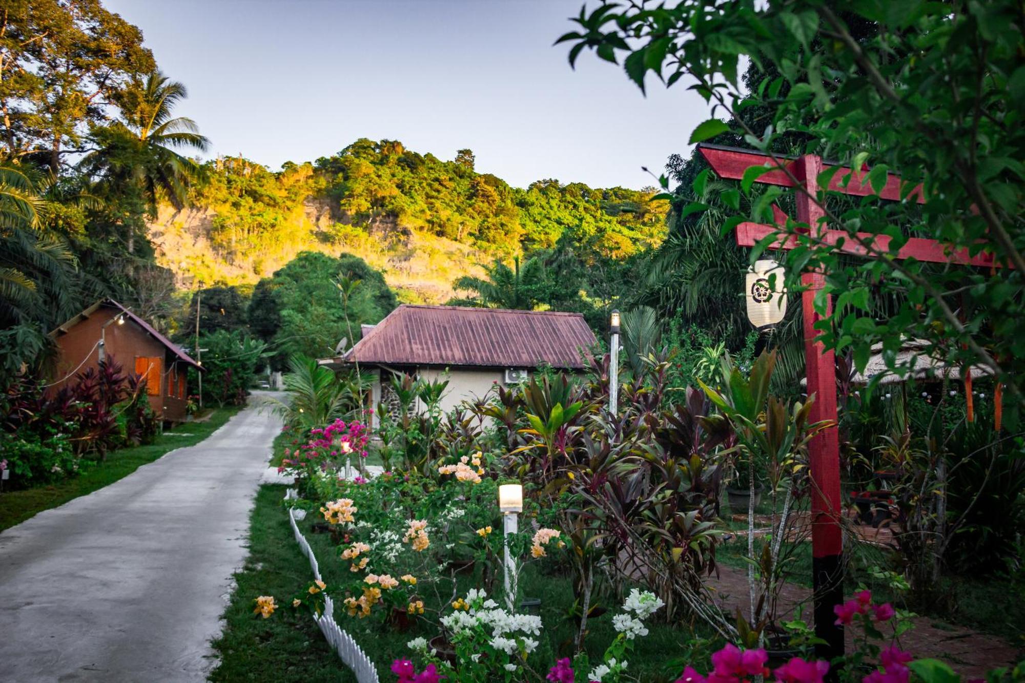 Timba Garden Free Town And Jetty Transport Hotel Semporna Buitenkant foto