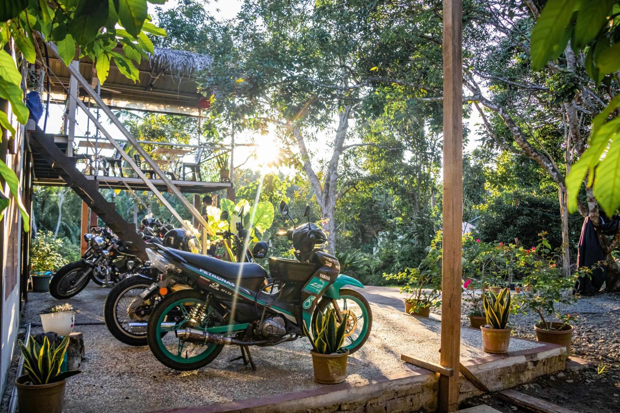Timba Garden Free Town And Jetty Transport Hotel Semporna Buitenkant foto