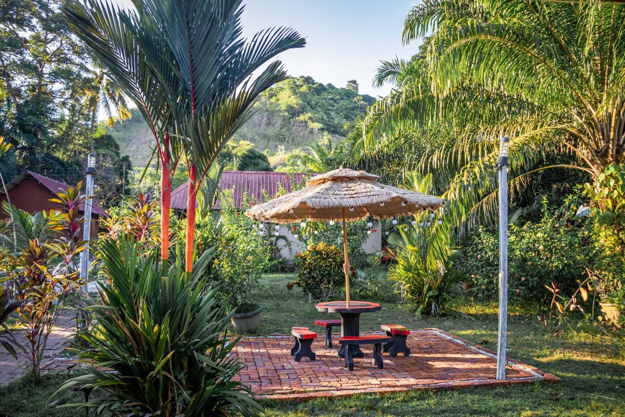 Timba Garden Free Town And Jetty Transport Hotel Semporna Buitenkant foto
