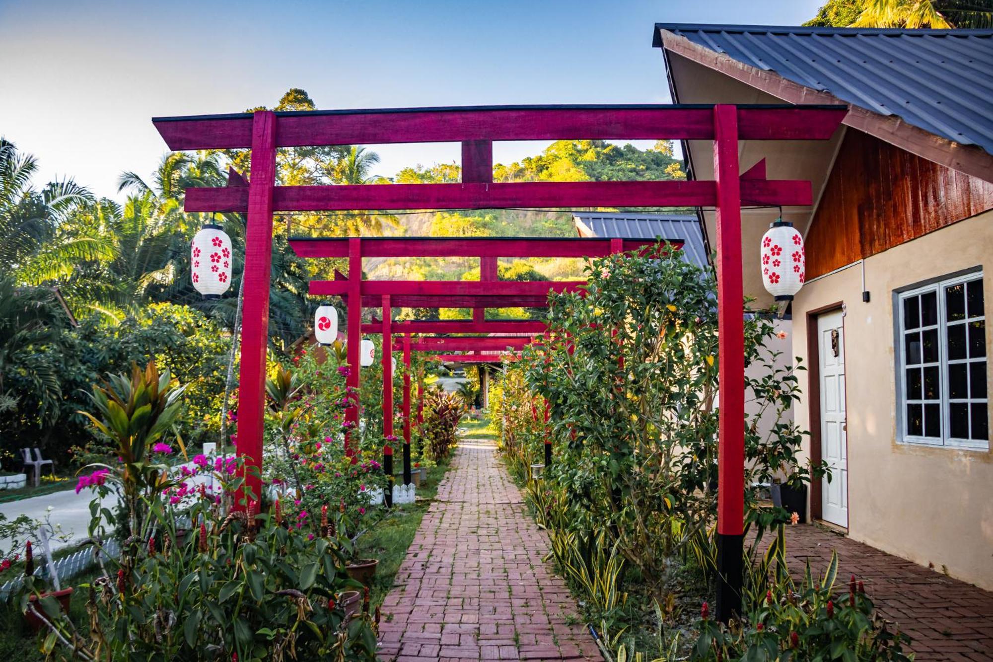 Timba Garden Free Town And Jetty Transport Hotel Semporna Buitenkant foto