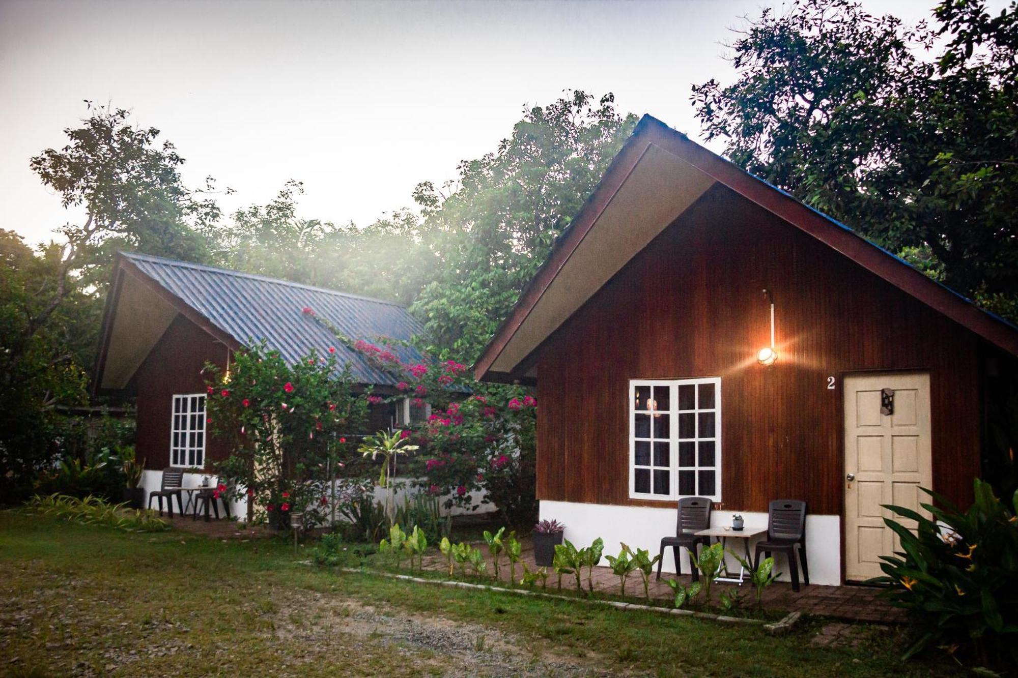 Timba Garden Free Town And Jetty Transport Hotel Semporna Buitenkant foto