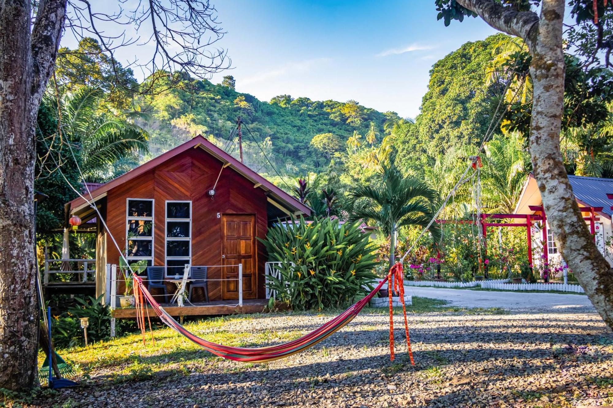 Timba Garden Free Town And Jetty Transport Hotel Semporna Buitenkant foto