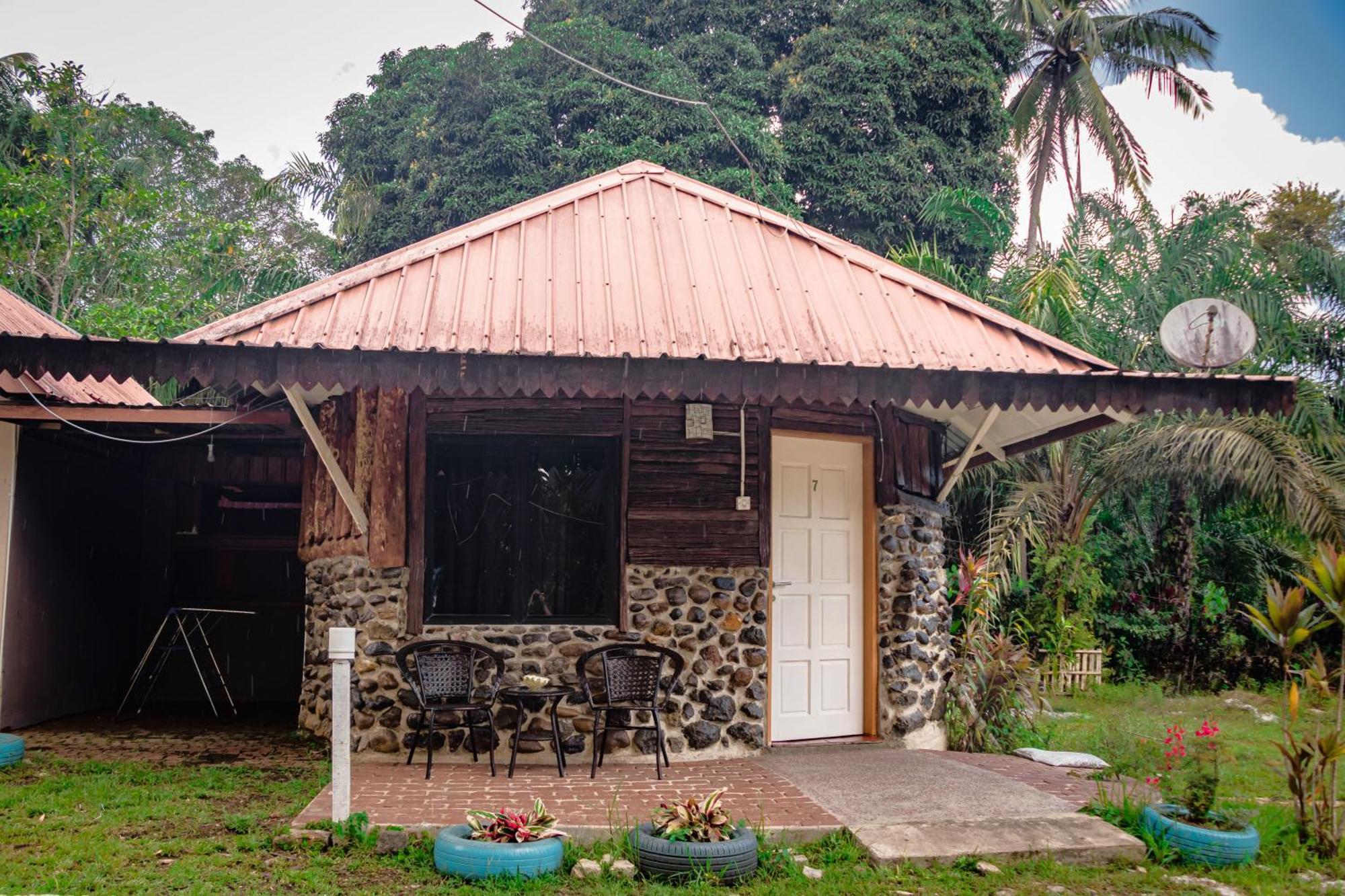 Timba Garden Free Town And Jetty Transport Hotel Semporna Buitenkant foto
